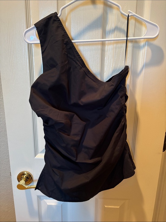 Abercrombie & Fitch Tops - NWT Abercrombie & Fitch Asymmetrical Poplin One Shoulder Ruched Top Black Size S